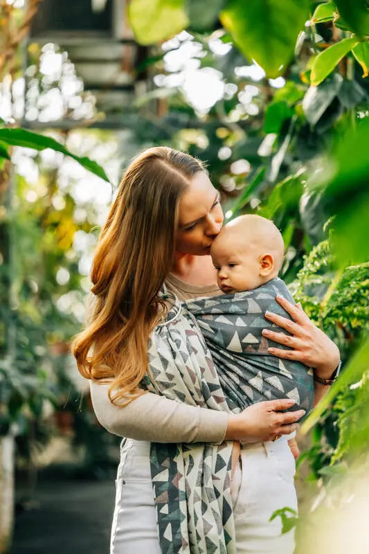 Ring Sling, Jacquard Weave (77% cotton, 23% lyocell), with gathered shoulder - EAGLE ROCKS - HIKE - standard 1.8m - Woven Baby    ring_slings    #