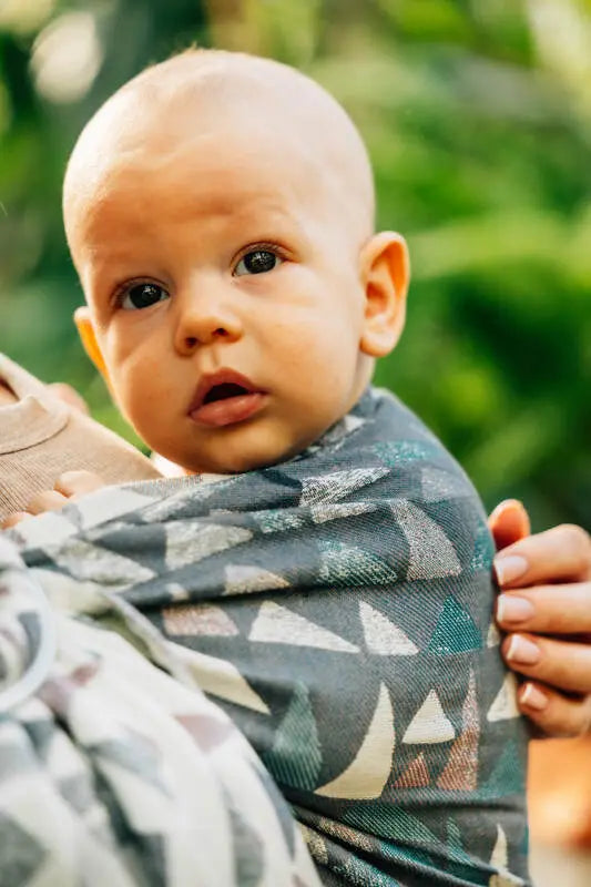 Ring Sling, Jacquard Weave (77% cotton, 23% lyocell), with gathered shoulder - EAGLE ROCKS - HIKE - standard 1.8m - Woven Baby    ring_slings    #