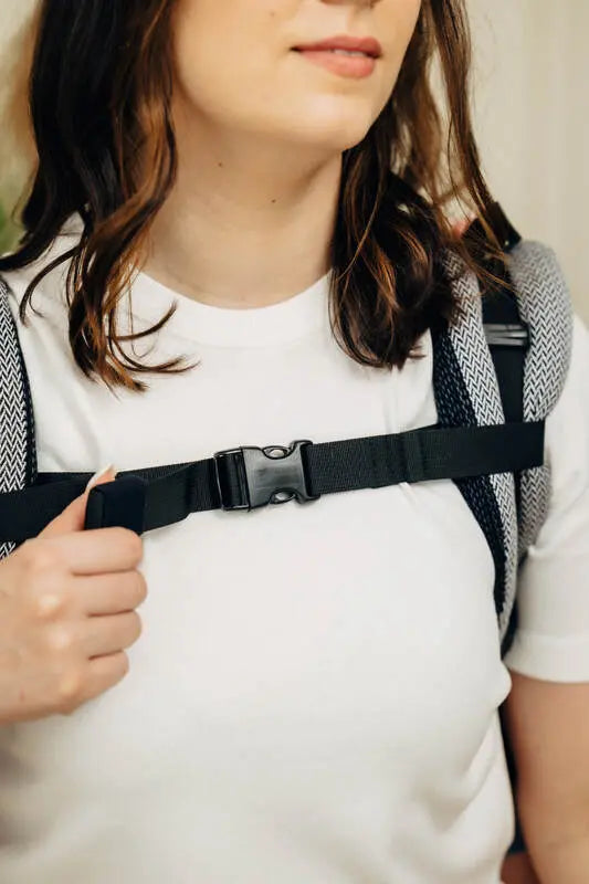 Lenny Buckle Onbuhimo PRO baby carrier, herringbone weave (100% cotton) - LITTLE HERRINGBONE OMBRE GREY - Woven Baby Standard   buckle_onbu_pro_carriers    #
