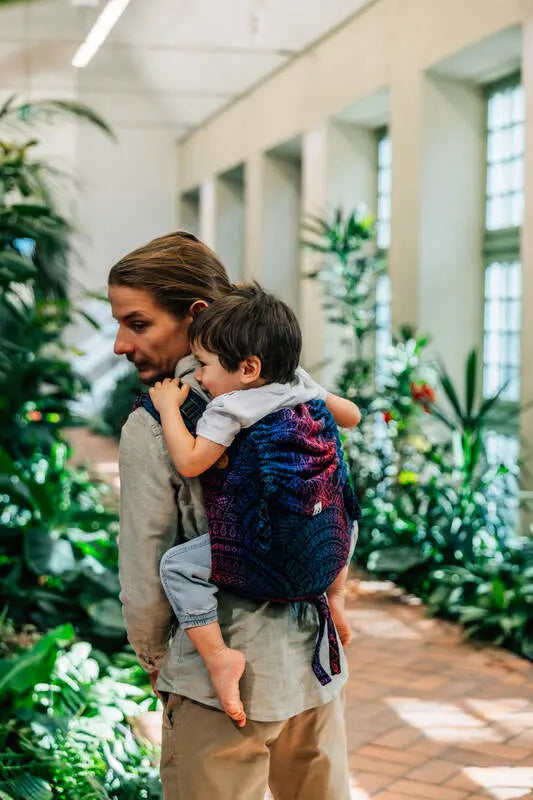 Lenny Buckle Onbuhimo PRO baby carrier, jacquard weave (60% cotton, 28% merino wool, 8% silk, 4% cashmere) - PEACOCK'S TAIL - BLACK OPAL - Woven Baby Size - Standard-Size - Toddler   buckle_onbu_pro_carriers    #