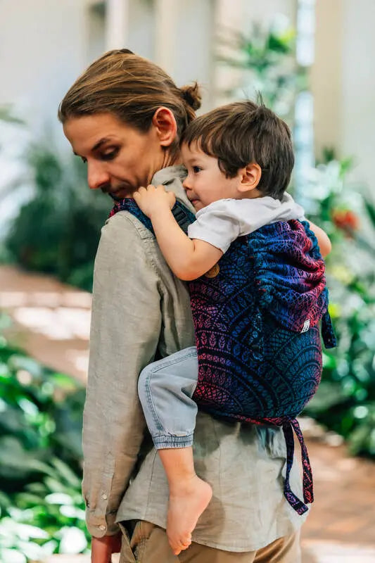 Lenny Buckle Onbuhimo PRO baby carrier, jacquard weave (60% cotton, 28% merino wool, 8% silk, 4% cashmere) - PEACOCK'S TAIL - BLACK OPAL - Woven Baby Standard   buckle_onbu_pro_carriers    #