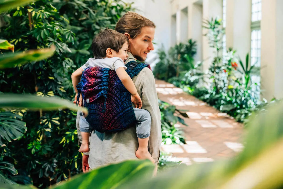Lenny Buckle Onbuhimo PRO baby carrier, jacquard weave (60% cotton, 28% merino wool, 8% silk, 4% cashmere) - PEACOCK'S TAIL - BLACK OPAL - Woven Baby Standard   buckle_onbu_pro_carriers    #