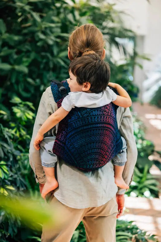 Lenny Buckle Onbuhimo PRO baby carrier, jacquard weave (60% cotton, 28% merino wool, 8% silk, 4% cashmere) - PEACOCK'S TAIL - BLACK OPAL - Woven Baby Standard   buckle_onbu_pro_carriers    #