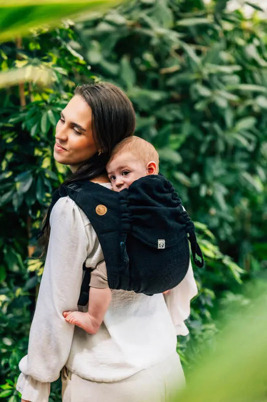 Lenny Buckle Onbuhimo PRO baby carrier, jacquard weave (59% cotton, 41% merino wool) - PEACOCK'S TAIL - PITCH BLACK - Woven Baby Preschool   buckle_onbu_pro_carriers    #