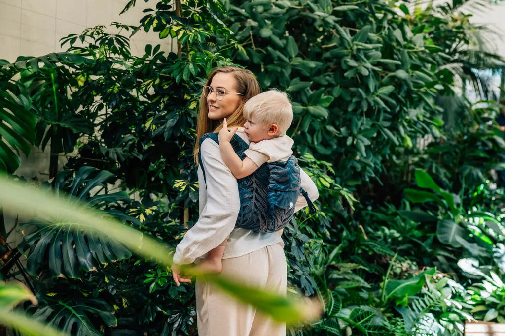 Lenny Buckle Onbuhimo PRO baby carrier, jacquard weave (54% cotton, 46% TENCEL™ Lyocell) - RAINFOREST - NOCTURNAL - Woven Baby Standard   buckle_onbu_pro_carriers    #