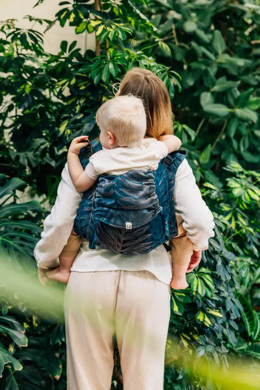 Lenny Buckle Onbuhimo PRO baby carrier, jacquard weave (54% cotton, 46% TENCEL™ Lyocell) - RAINFOREST - NOCTURNAL - Woven Baby Size - Standard   buckle_onbu_pro_carriers    #