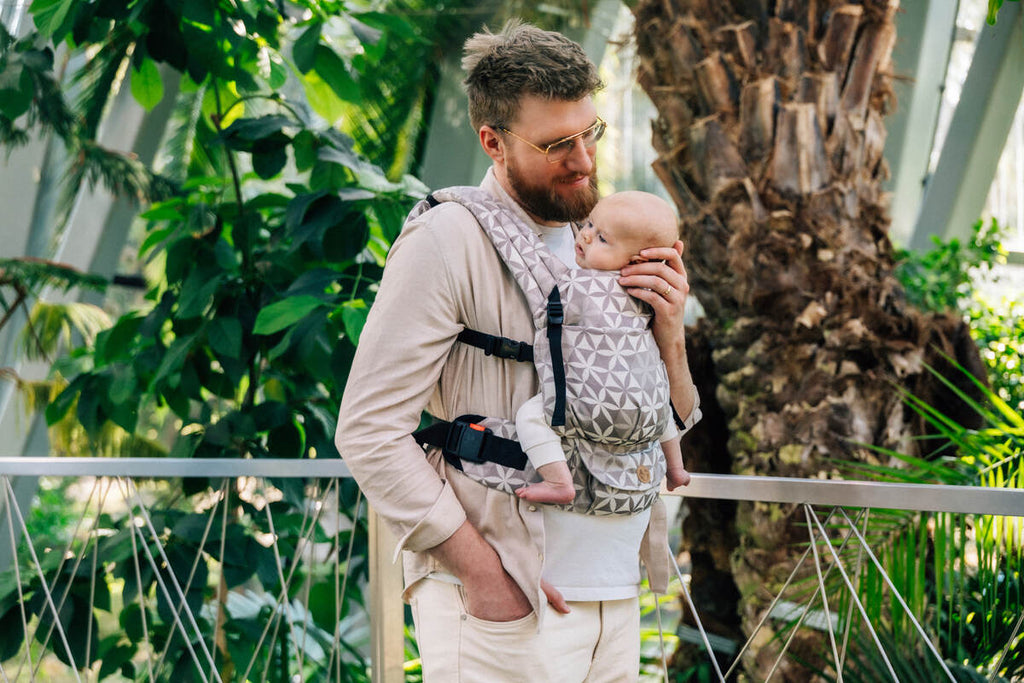 LennyLight Carrier, jacquard weave, (55% cotton, 45% TENCEL™ Lyocell) - HEXAFLOWERS - MIRROR (grade B) - Woven Baby Size - Standard   lenny_light    #