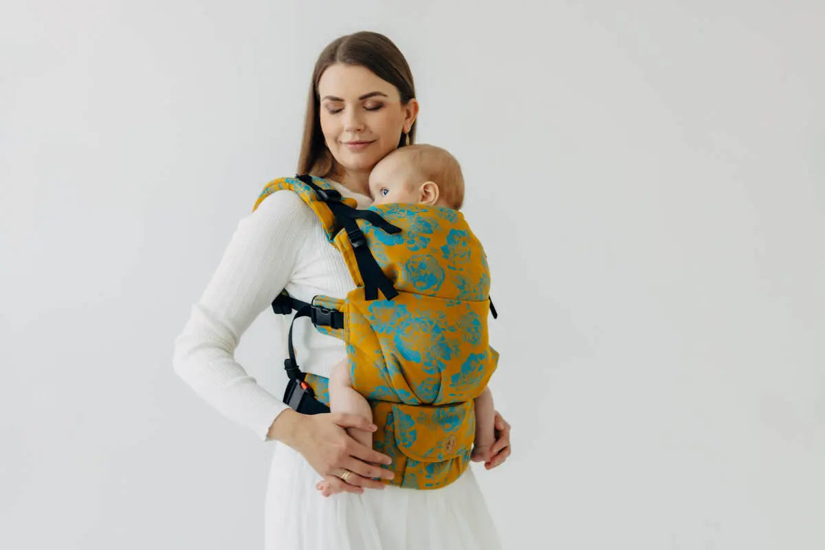 LennyUpGrade PRO Carrier, jacquard weave 100% cotton - RETRO'N'ROSES - ROSARIUM - Woven Baby Size - Standard   lenny_upgrade_pro    #