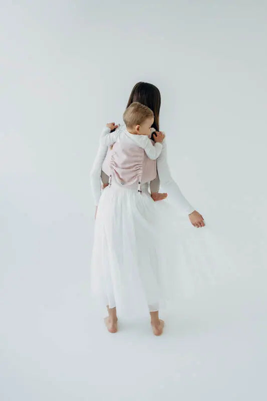 Lenny Buckle Onbuhimo PRO baby carrier, broken-twill weave (50% cotton, 50% bamboo viscose) - MARSHMALLOW - Woven Baby Size - Standard   buckle_onbu_pro_carriers    #