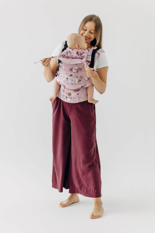 LennyUpGrade PRO Carrier, jacquard weave 100% cotton - MOOMINVALLEY - SHOW ME - Woven Baby Standard   lenny_upgrade_pro    #