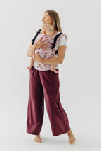 LennyUpGrade PRO Carrier, jacquard weave 100% cotton - MOOMINVALLEY - SHOW ME - Woven Baby Standard   lenny_upgrade_pro    #