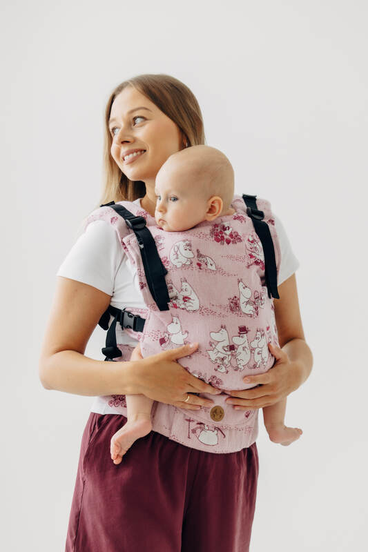 LennyUpGrade PRO Carrier, jacquard weave 100% cotton - MOOMINVALLEY - SHOW ME - Woven Baby Standard   lenny_upgrade_pro    #