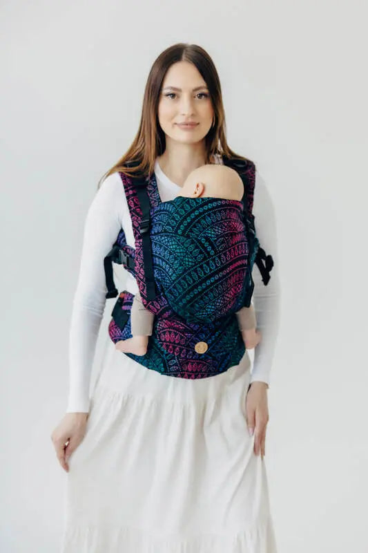 LennyUpGrade PRO Carrier, jacquard weave (60% cotton, 28% merino wool, 8% silk, 4% cashmere) - PEACOCK'S TAIL - BLACK OPAL - Woven Baby Standard   lenny_upgrade_pro    #