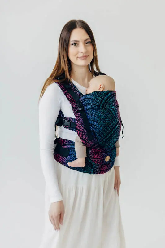 LennyUpGrade PRO Carrier, jacquard weave (60% cotton, 28% merino wool, 8% silk, 4% cashmere) - PEACOCK'S TAIL - BLACK OPAL - Woven Baby Standard   lenny_upgrade_pro    #