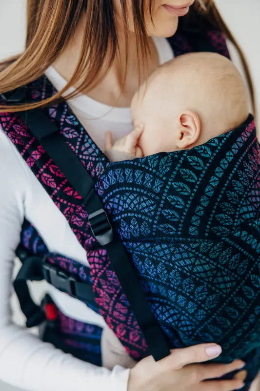 LennyUpGrade PRO Carrier, jacquard weave (60% cotton, 28% merino wool, 8% silk, 4% cashmere) - PEACOCK'S TAIL - BLACK OPAL - Woven Baby Standard   lenny_upgrade_pro    #