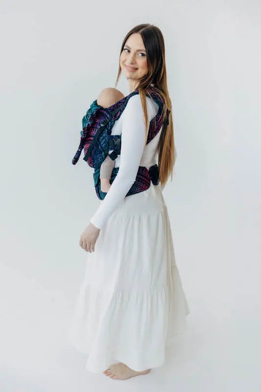 LennyUpGrade PRO Carrier, jacquard weave (60% cotton, 28% merino wool, 8% silk, 4% cashmere) - PEACOCK'S TAIL - BLACK OPAL - Woven Baby Standard   lenny_upgrade_pro    #
