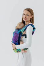 LennyLight Carrier, jacquard weave 100% cotton - RAINFOREST - CARNIVAL