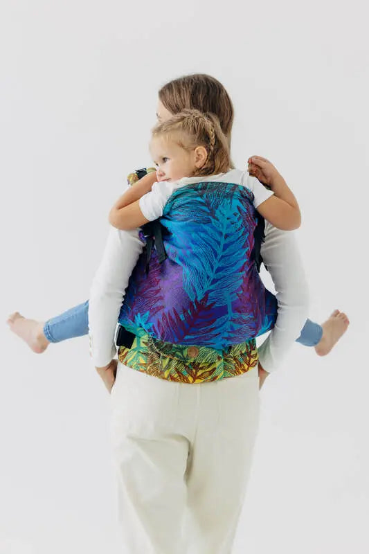 LennyPreschool Carrier, jacquard weave (100% cotton) - RAINFOREST - CARNIVAL