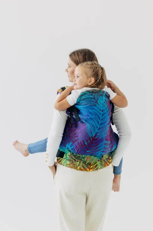 LennyPreschool Carrier, jacquard weave (100% cotton) - RAINFOREST - CARNIVAL
