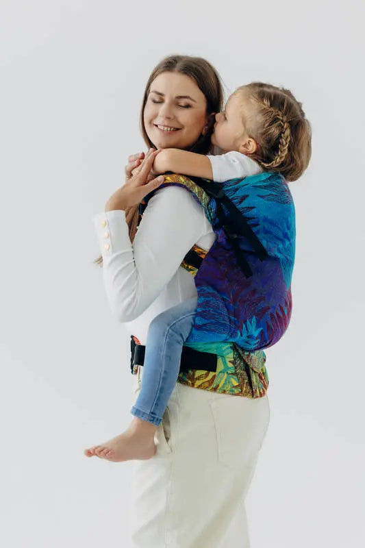 LennyPreschool Carrier, jacquard weave (100% cotton) - RAINFOREST - CARNIVAL
