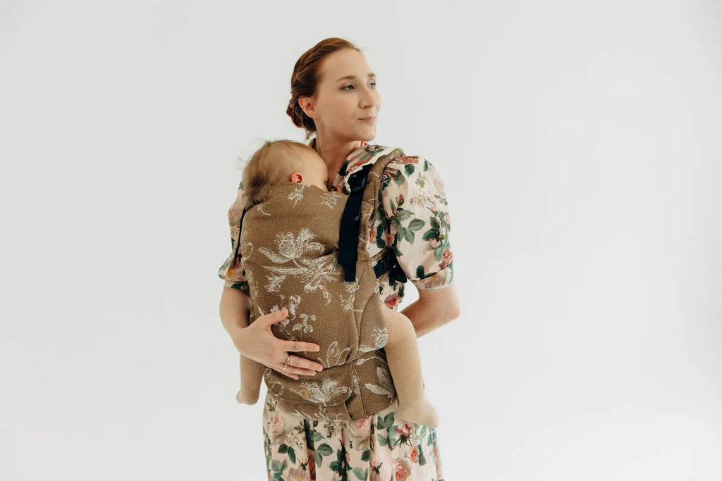 LennyUpGrade PRO Carrier, jacquard weave 100% cotton - HERBARIUM - RAINDROPS