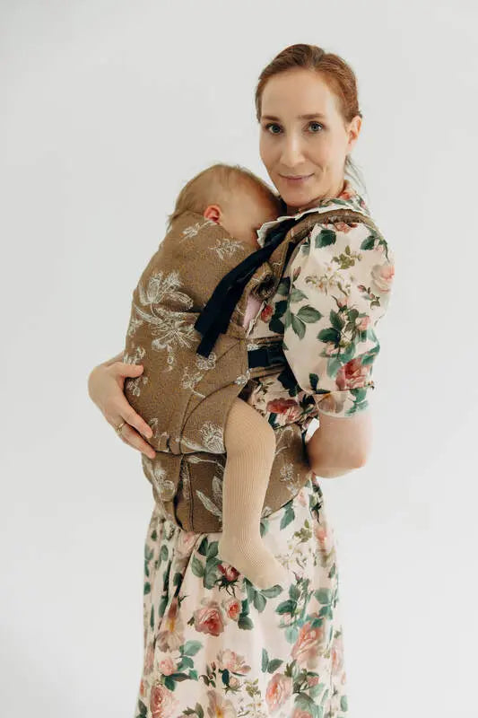 LennyUpGrade PRO Carrier, jacquard weave 100% cotton - HERBARIUM - RAINDROPS