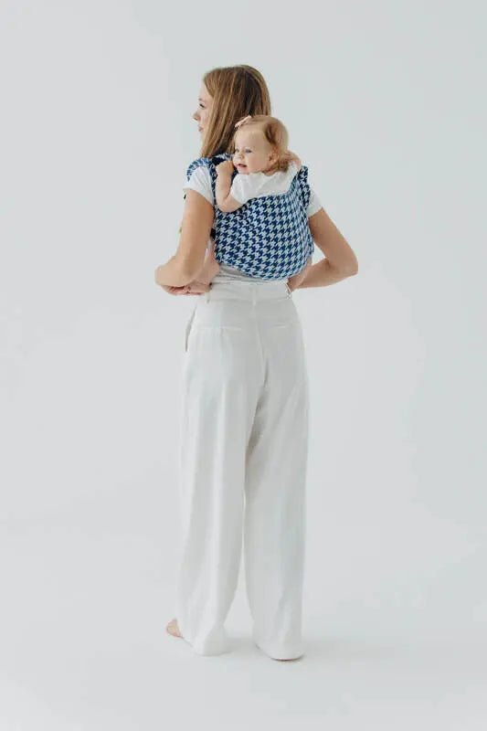 Lenny Buckle Onbuhimo PRO baby carrier, jacquard weave (40% cotton, 40% merino wool, 13% silk, 7% cashmere) - PATA DE GALLO - PUZZLE