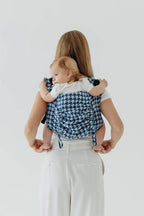 Lenny Buckle Onbuhimo PRO baby carrier, jacquard weave (40% cotton, 40% merino wool, 13% silk, 7% cashmere) - PATA DE GALLO - PUZZLE
