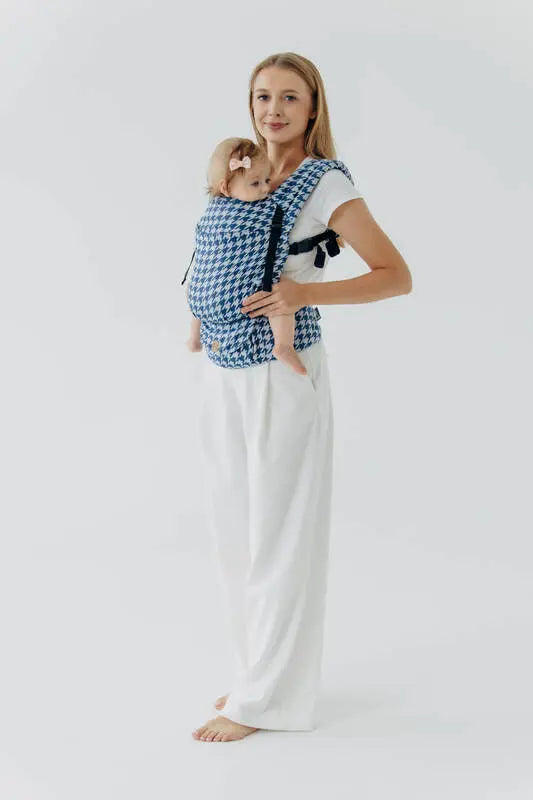 LennyLight Carrier, jacquard weave (40% cotton, 40% merino wool, 13% silk, 7% cashmere) - PATA DE GALLO - PUZZLE