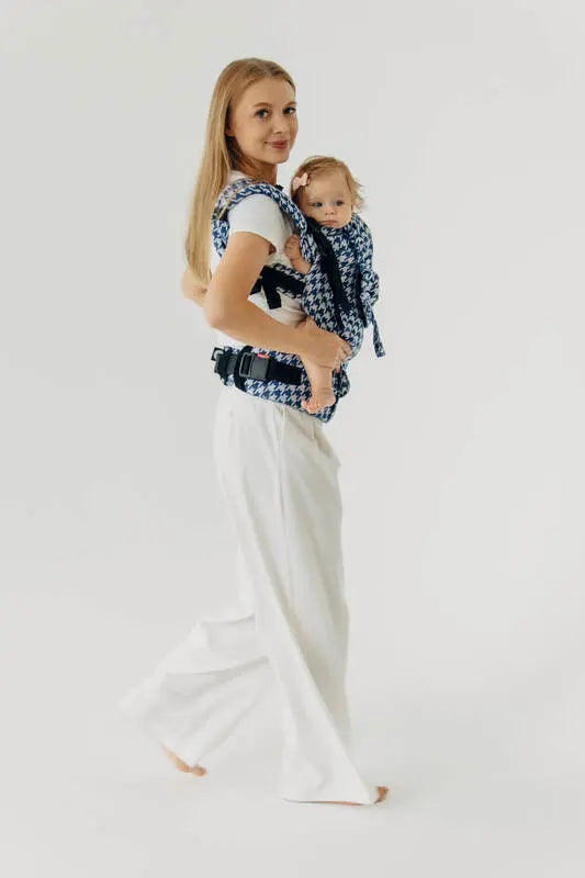 LennyUpGrade PRO Carrier, jacquard weave (40% cotton, 40% merino wool, 13% silk, 7% cashmere) - PATA DE GALLO - PUZZLE