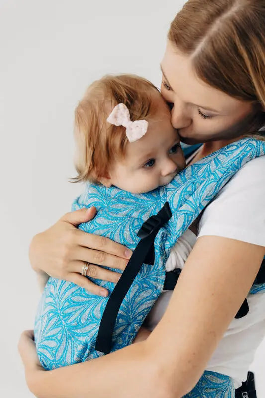LennyLight Carrier, jacquard weave (50% silk, 50% cotton) - INFINITY - HAVEN