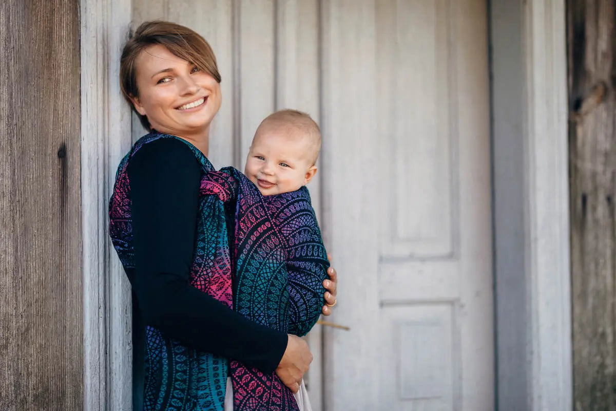Baby Wrap, Jacquard Weave (60% cotton, 28% merino wool, 8% silk, 4% cashmere) - PEACOCK'S TAIL - BLACK OPAL - Woven Baby XS - 4   long_woven_wraps    #