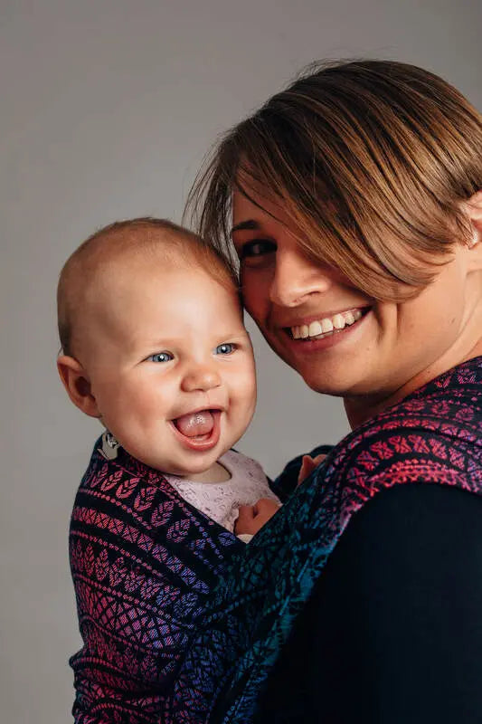 Baby Wrap, Jacquard Weave (60% cotton, 28% merino wool, 8% silk, 4% cashmere) - PEACOCK'S TAIL - BLACK OPAL - Woven Baby XS - 4   long_woven_wraps    #