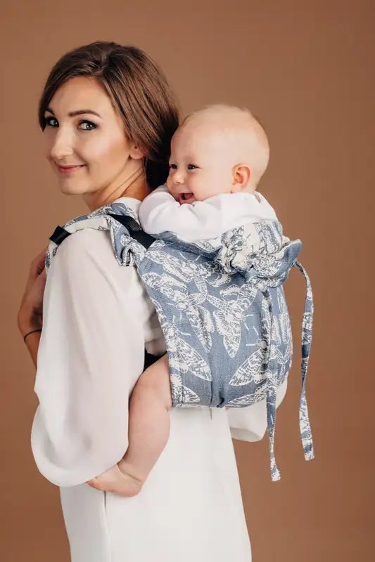 QOTN Tamino Lenny Onbuhimo Pro 53% cotton, 33% linen, 14% tussah silk - Woven Baby standard / Standard (blue with white moths)-toddler / Standard (blue with white moths)-preschool / Standard (blue with white moths)-standard / Reverse (white with blue moths)-toddler / Reverse (white with blue moths)   buckle_onbu_pro_carriers    #