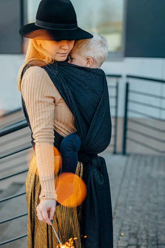 Baby Wrap, Jacquard Weave (59% cotton, 41% merino wool) - PEACOCK'S TAIL - PITCH BLACK - Woven Baby Size - L-Size - M-Size - S-Size - XL-Size - XS   long_woven_wraps    #