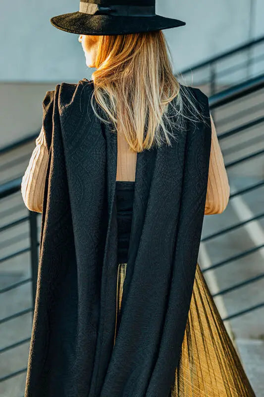 Baby Wrap, Jacquard Weave (59% cotton, 41% merino wool) - PEACOCK'S TAIL - PITCH BLACK - Woven Baby XS - 4   long_woven_wraps    #