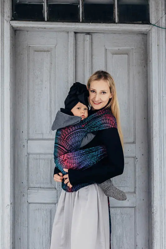 LennyHybrid Half Buckle Carrier, jacquard weave (60% cotton, 28% merino wool, 8% silk, 4% cashmere) - PEACOCK'S TAIL - BLACK OPAL - Woven Baby Size - Standard   lenny_hybrid    #