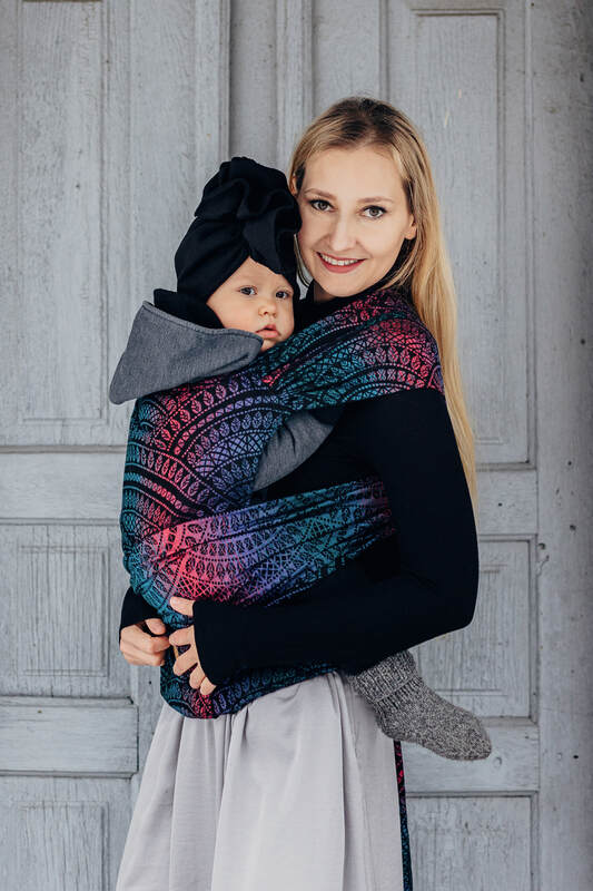 LennyHybrid Half Buckle Carrier, jacquard weave (60% cotton, 28% merino wool, 8% silk, 4% cashmere) - PEACOCK'S TAIL - BLACK OPAL