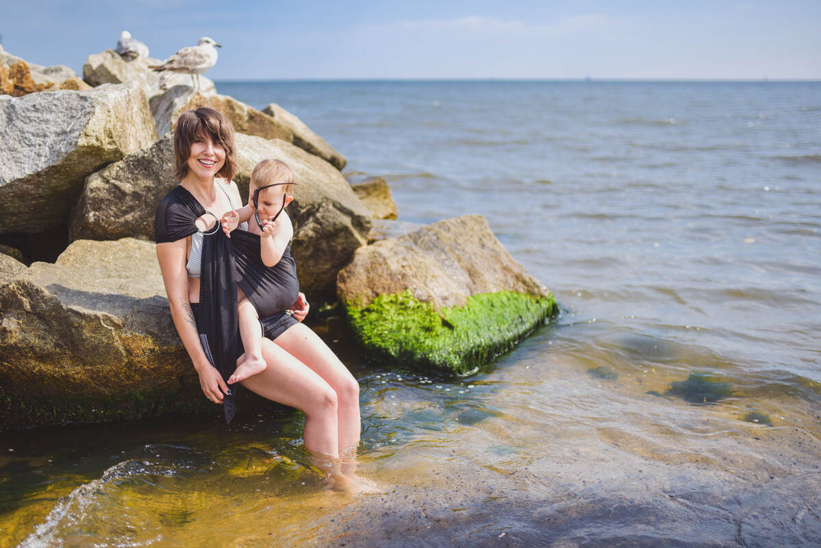 Water ring sling (100% polyester), with gathered shoulder - BLACK MESH - standard 1.8m - Woven Baby    water_ringsling    #
