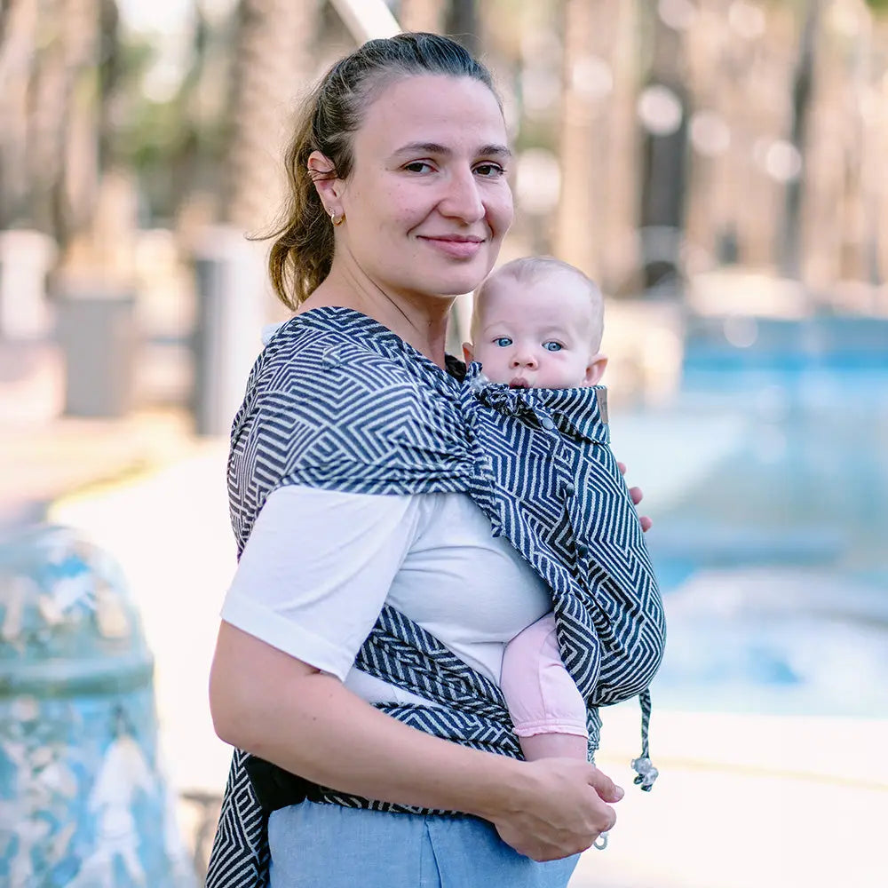 DIDYMOS DidyKlick - Woven Baby One Size / Metro Monochrom   Baby Carriers > Halfbuckle Carrier > DidyKlick    #