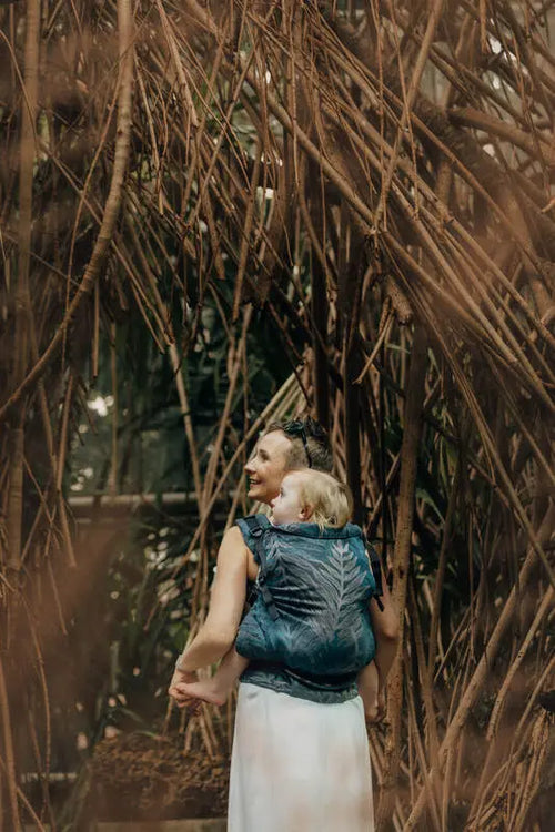 LennyPreschool Carrier, jacquard weave (54% cotton, 46% TENCEL™ Lyocell) - RAINFOREST - NOCTURNAL - Woven Baby Size - Preschool   lenny_preschool    #