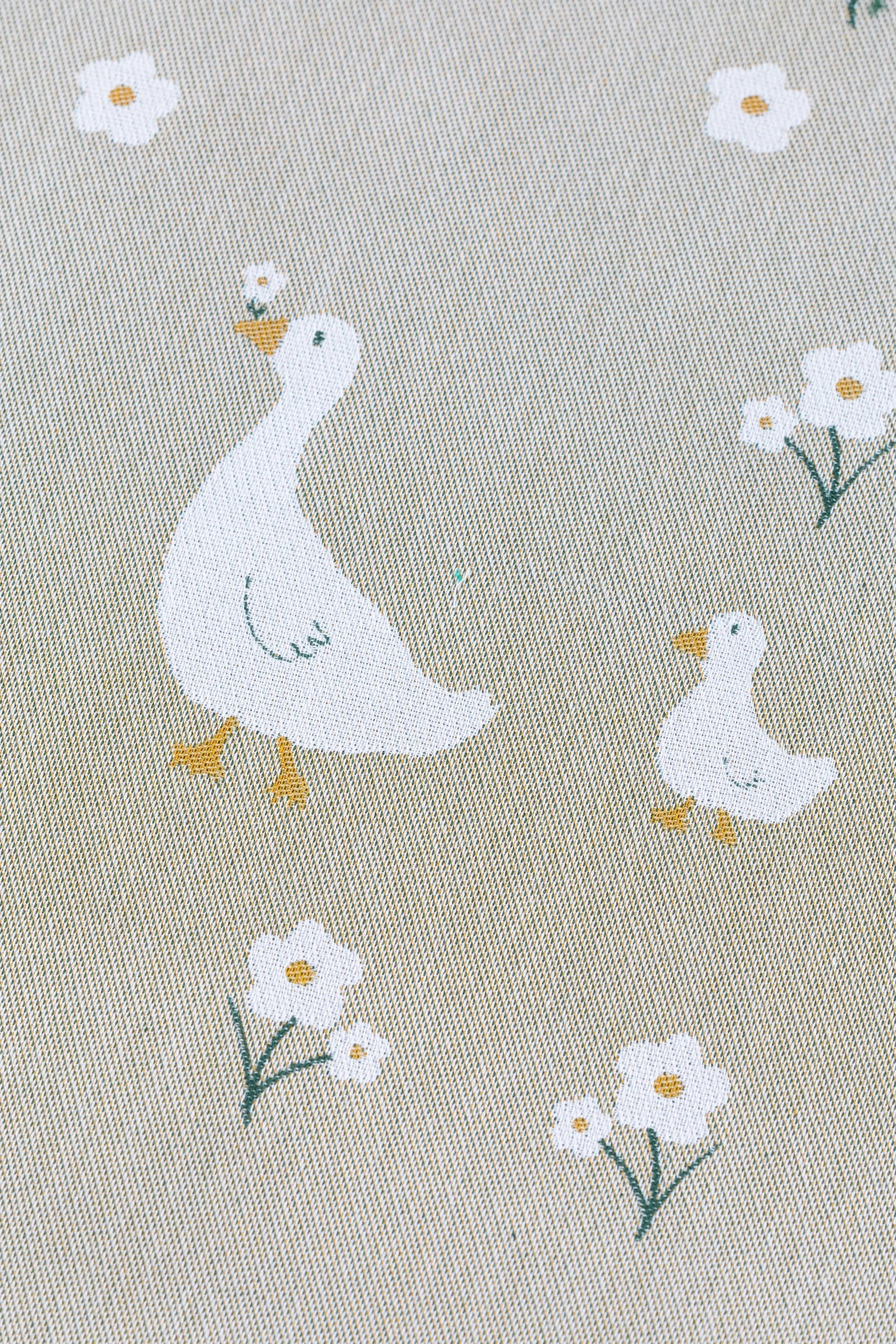 Mother Goose Ring Sling - Woven Baby size 2- 2.1m with gathered shoulder / Standard (Tan with White Mother Goose		)   Lennylamb ringsling    #