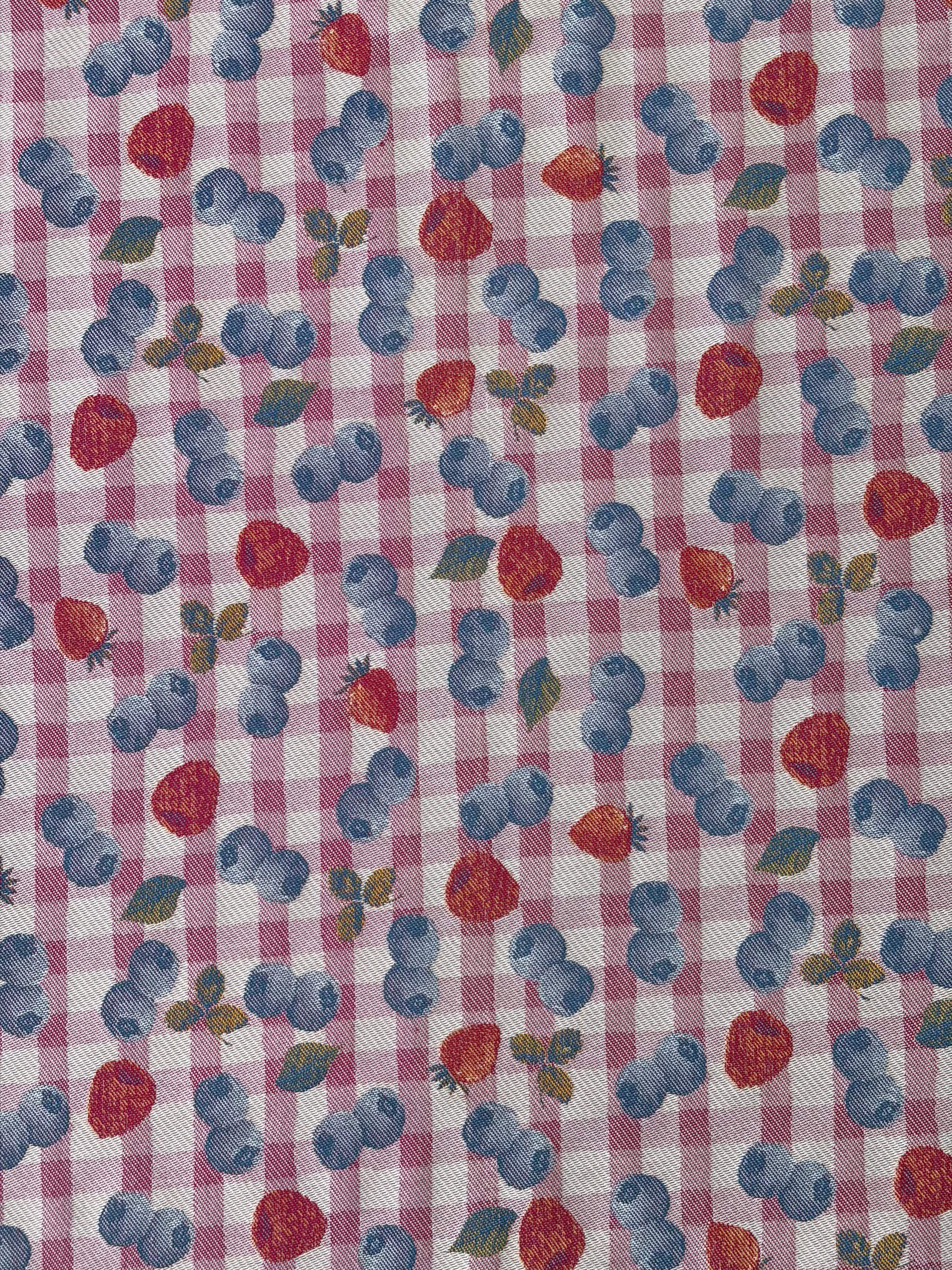 Razzle Me Berry Shawl