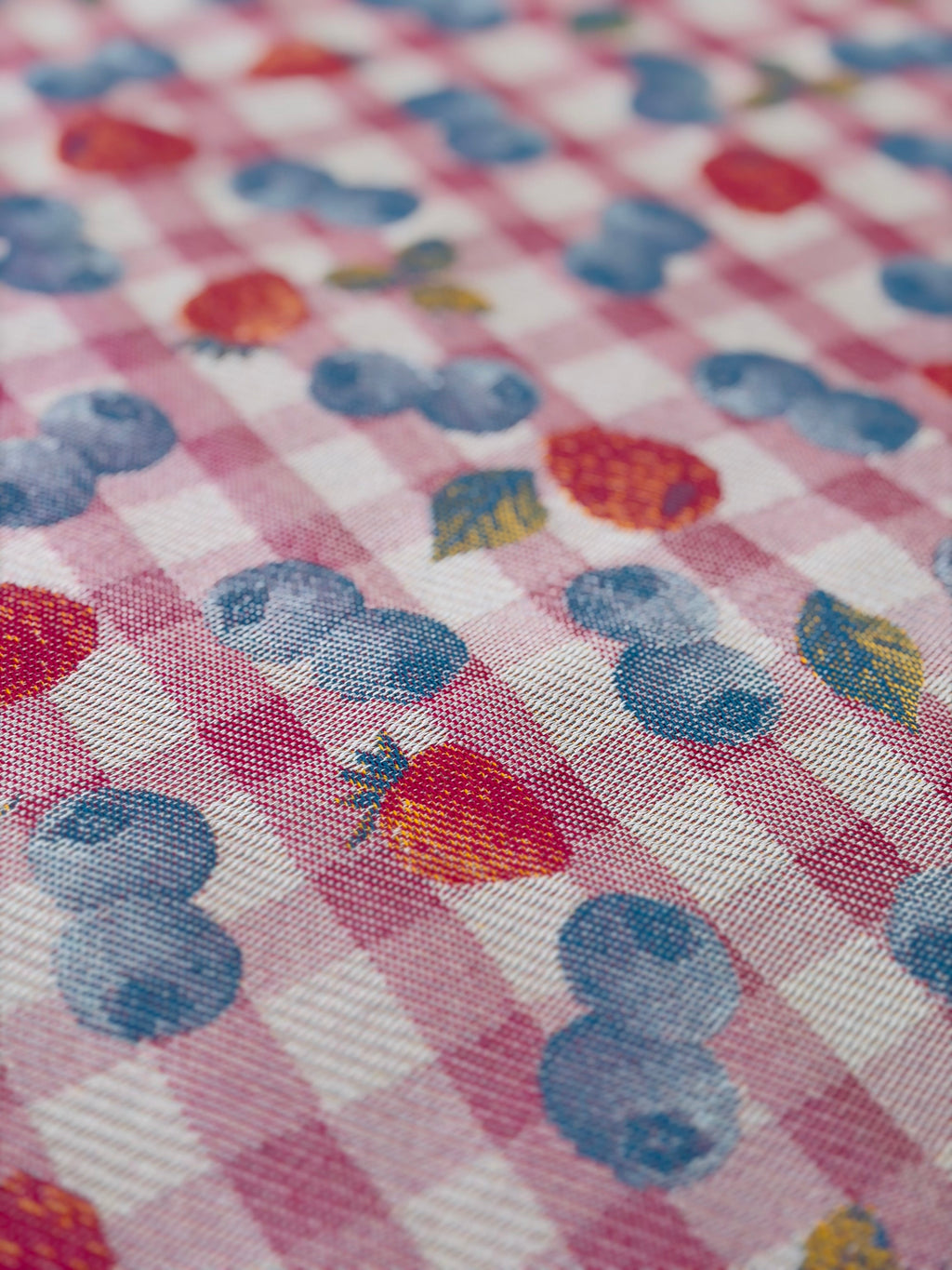 Razzle Me Berry Shawl